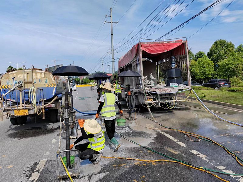 公路壓漿施工